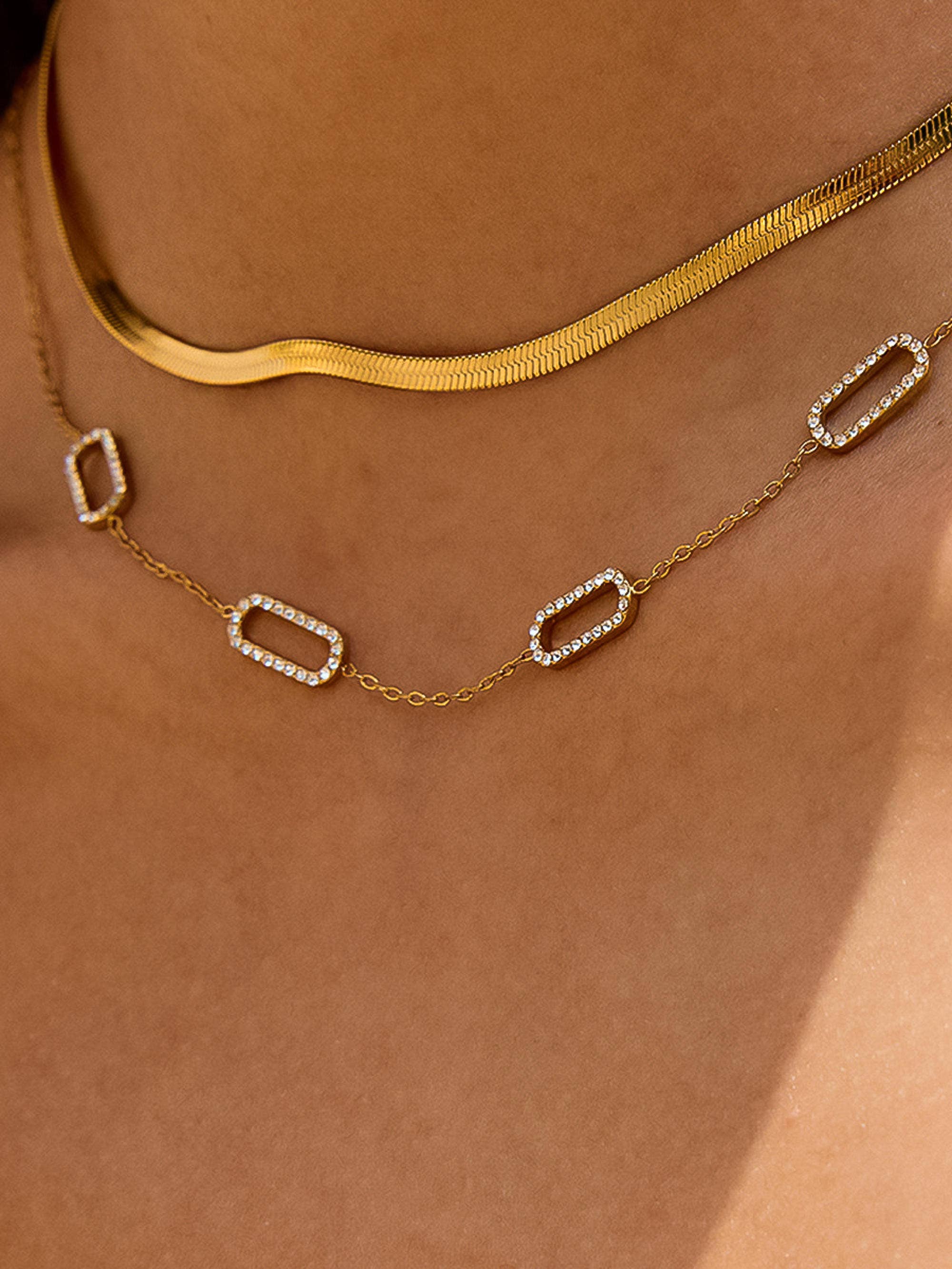 EVA Space Link Chain