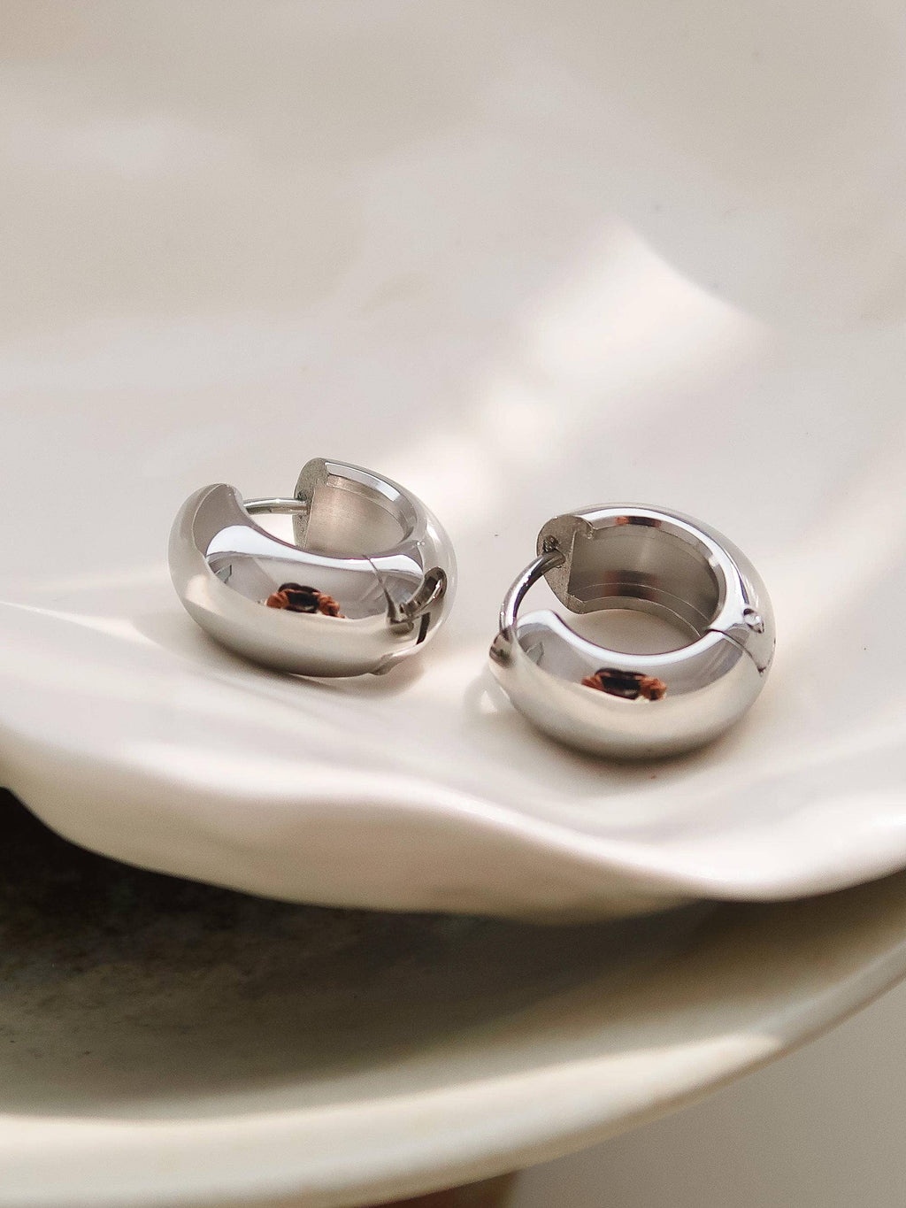 EVA Small Gold Huggie Earring