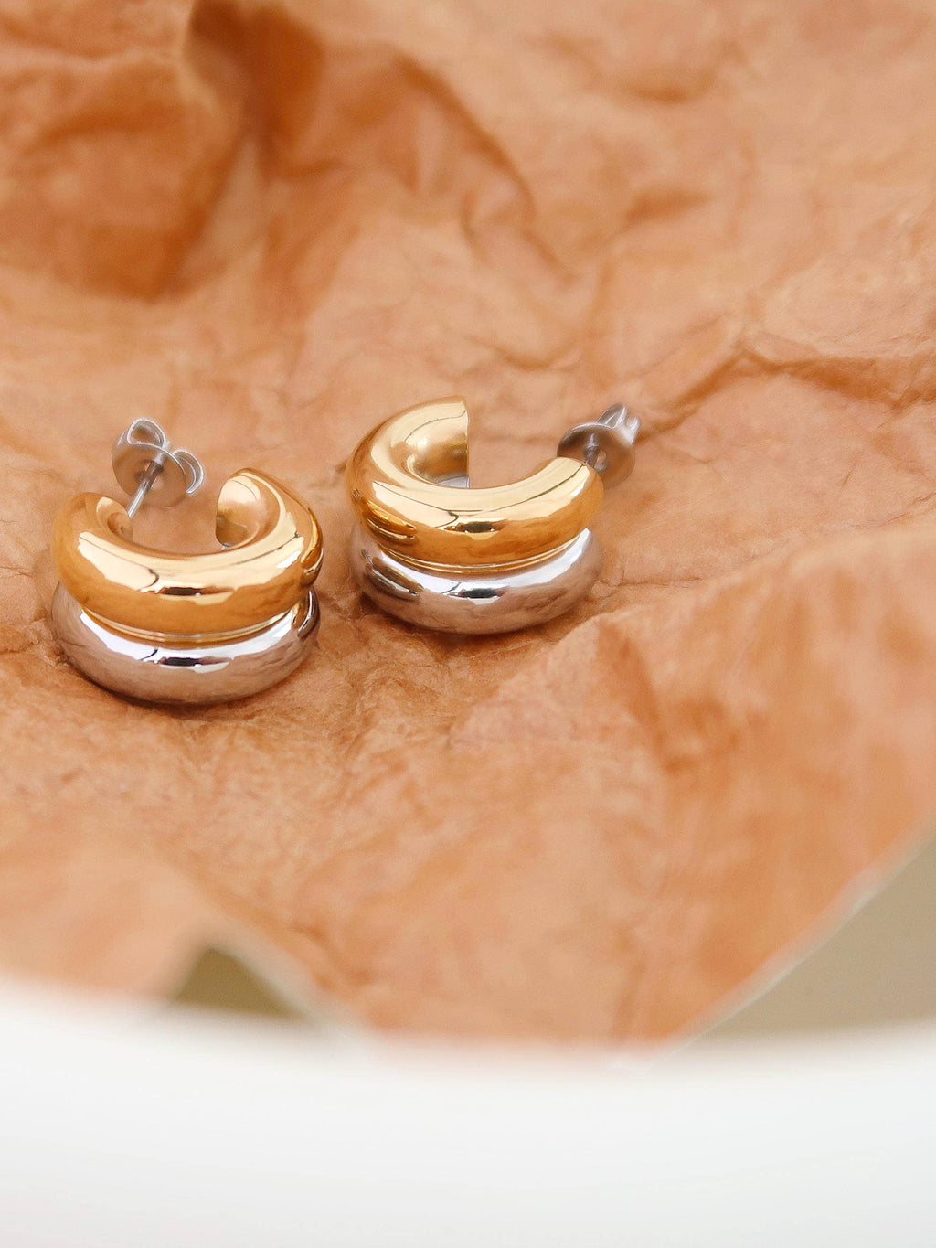EVA Everflow Huggies: Mixed Metals