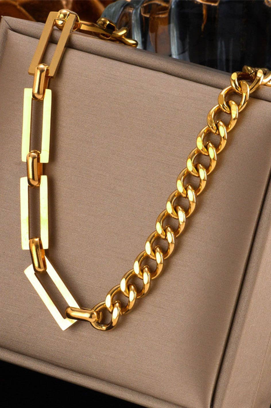EVA Half Gold Chain Necklace