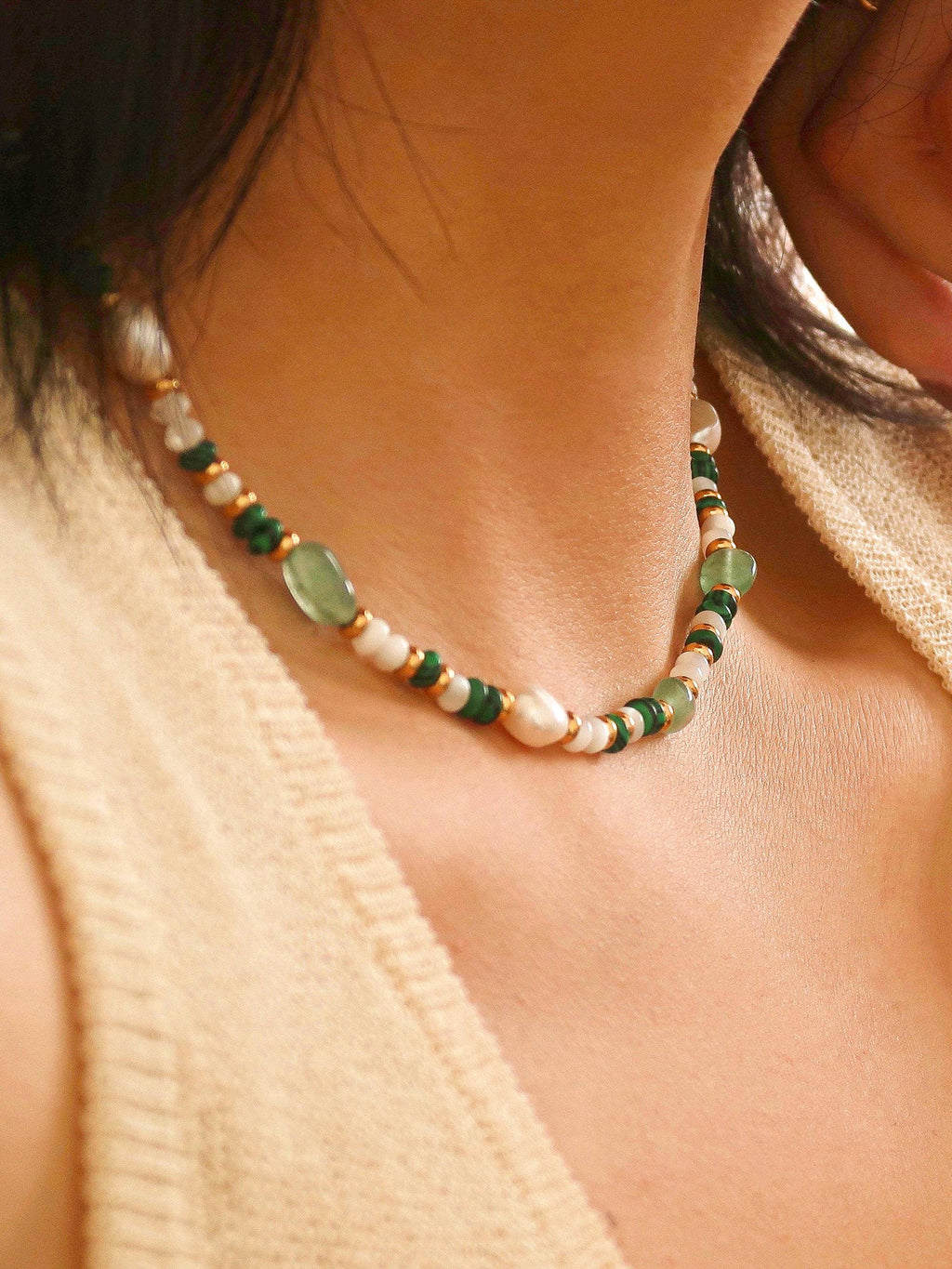 EVA Emerald Pearl Necklace