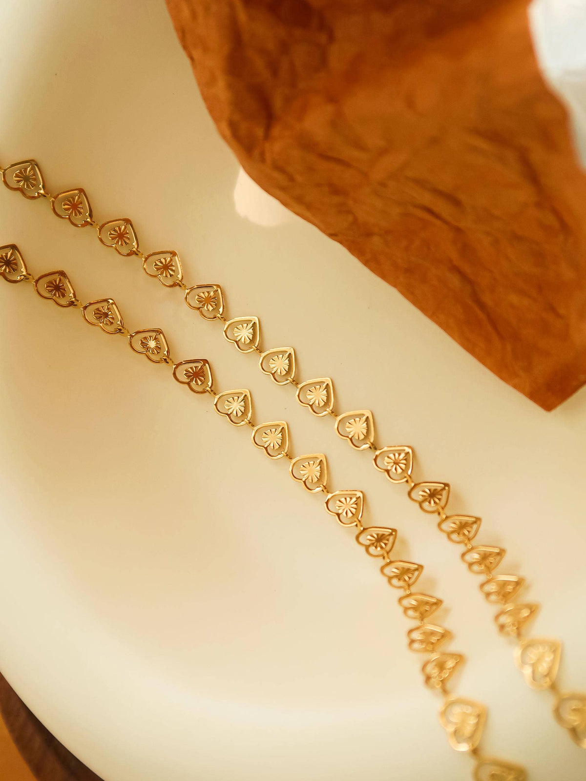 EVA Wholesome Heart Necklace