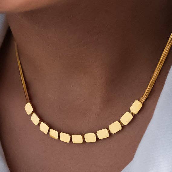 EVA Feel the Flow Necklace