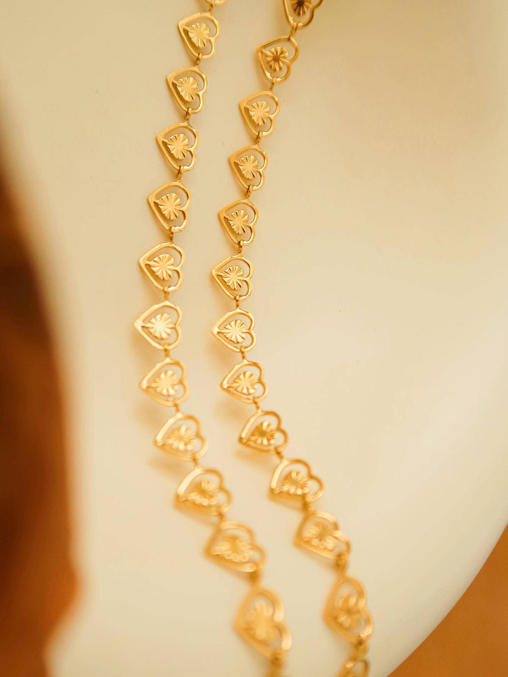 EVA Wholesome Heart Necklace