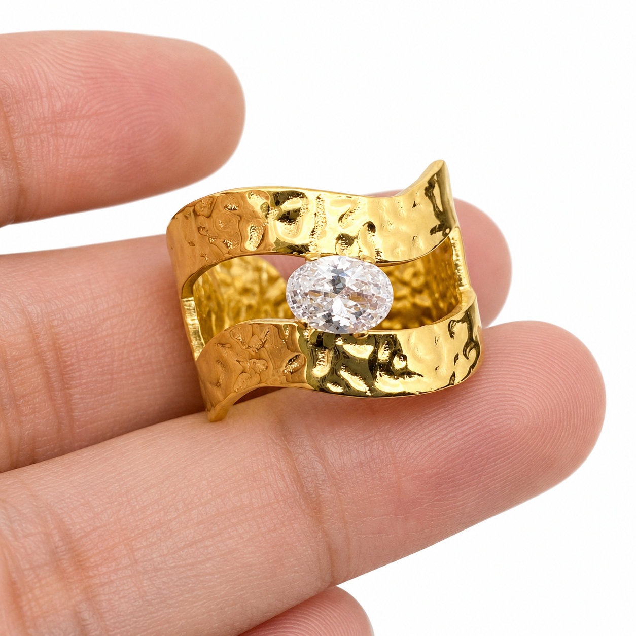 EVA Sparkle Wave Ring