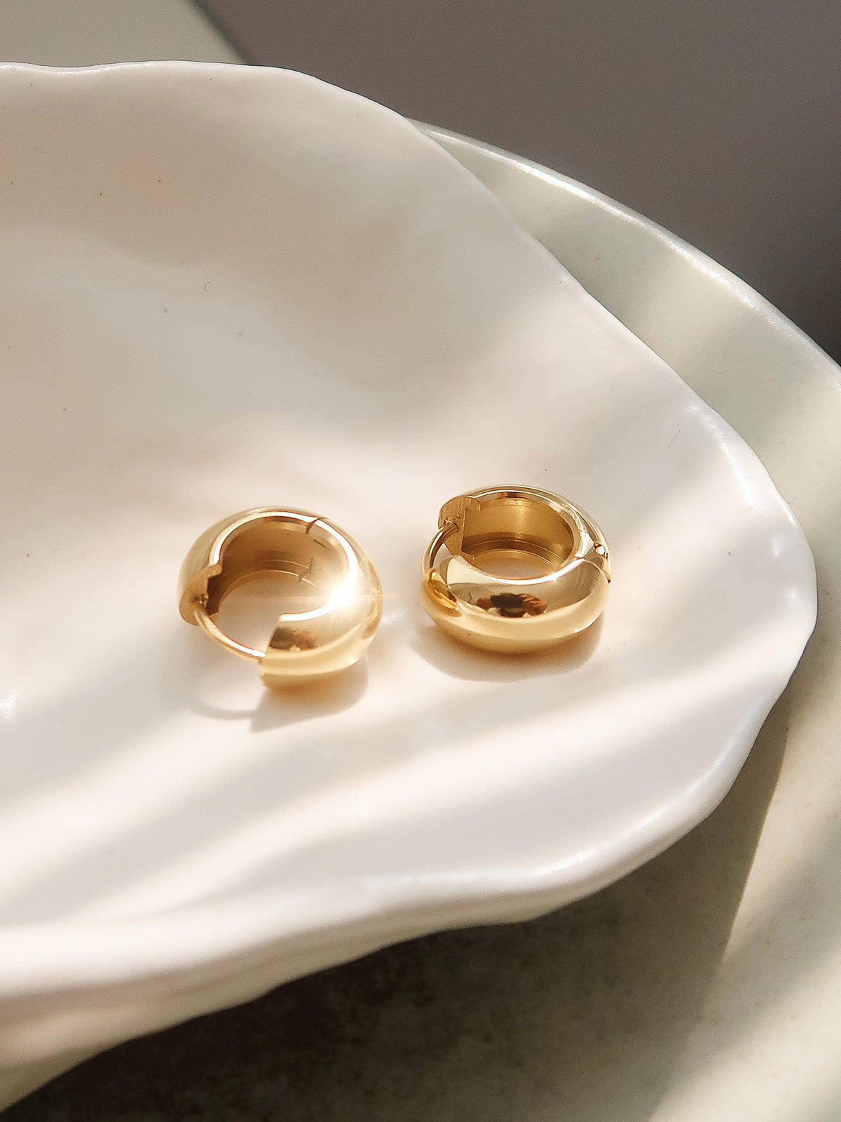 EVA Small Gold Huggie Earring