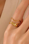 EVA Wavy Ring
