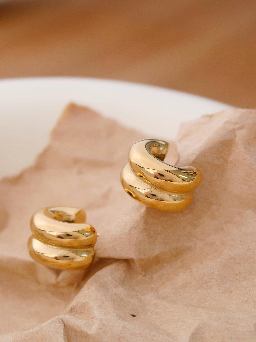 EVA Everflow Huggies: Gold