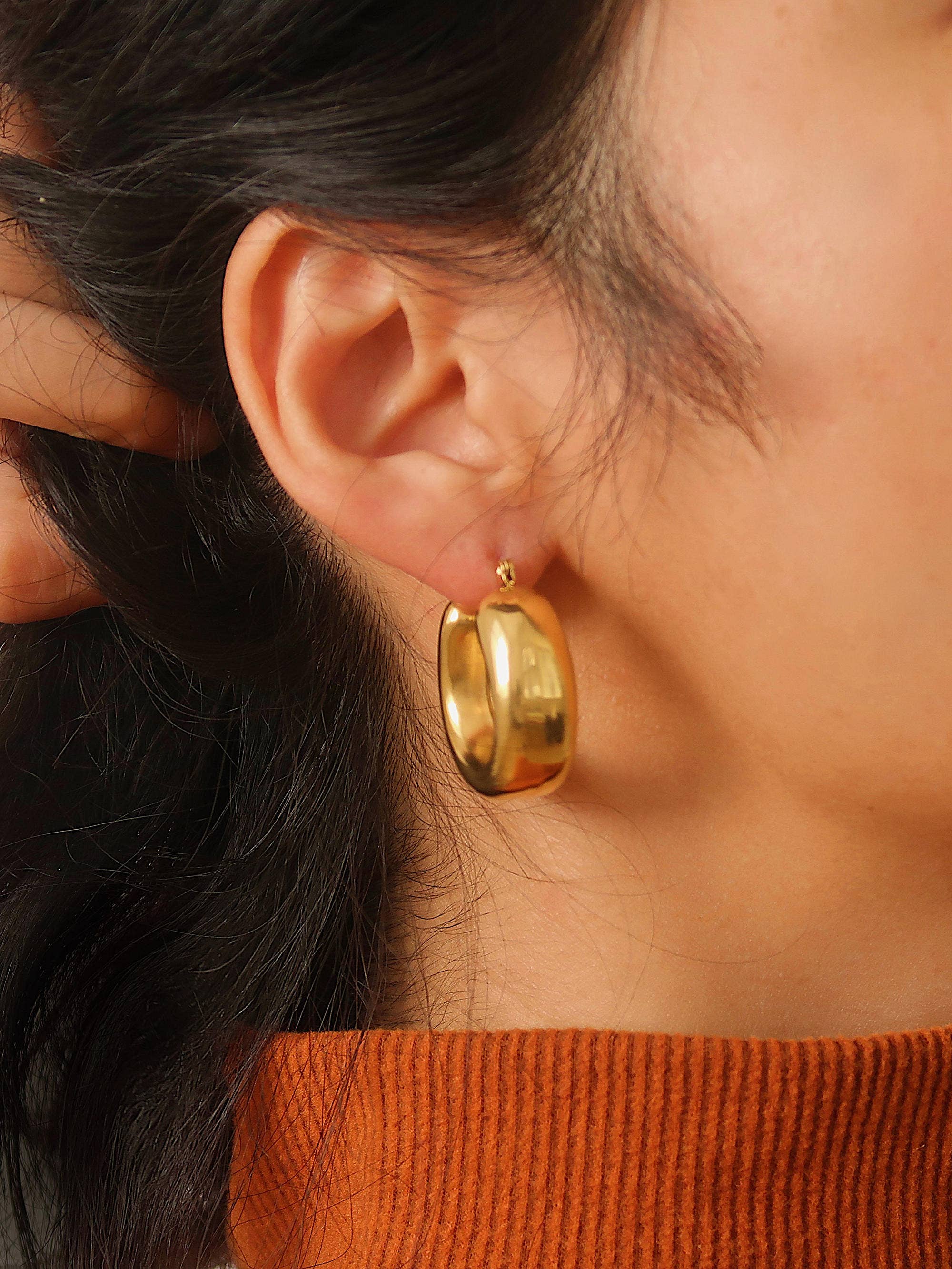 EVA Chunky Gold Hoop