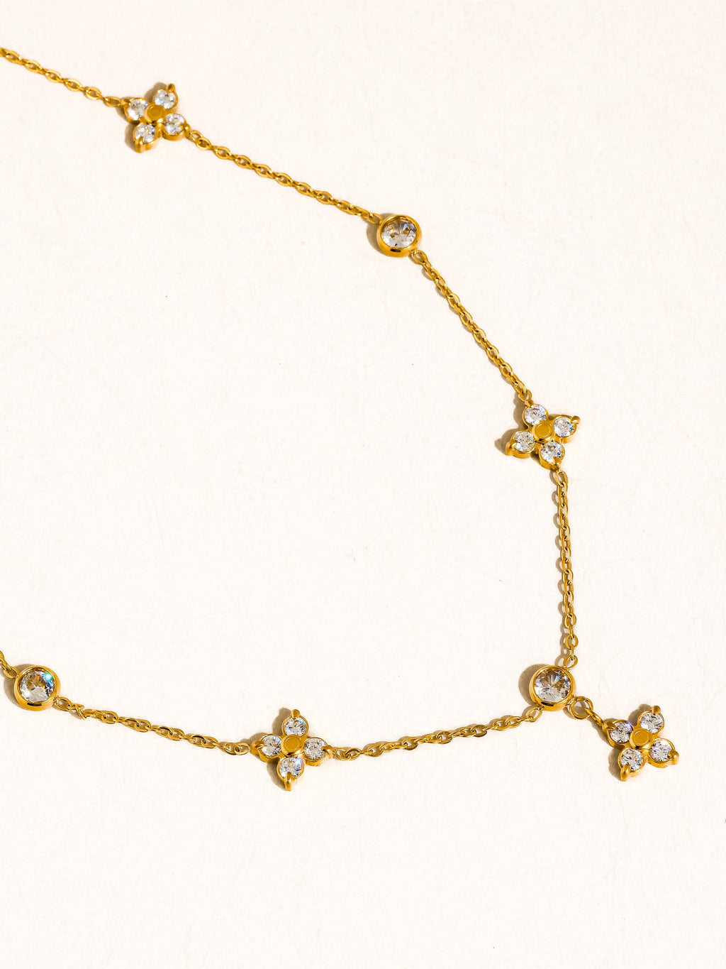 EVA Sparkle & Flower Necklace