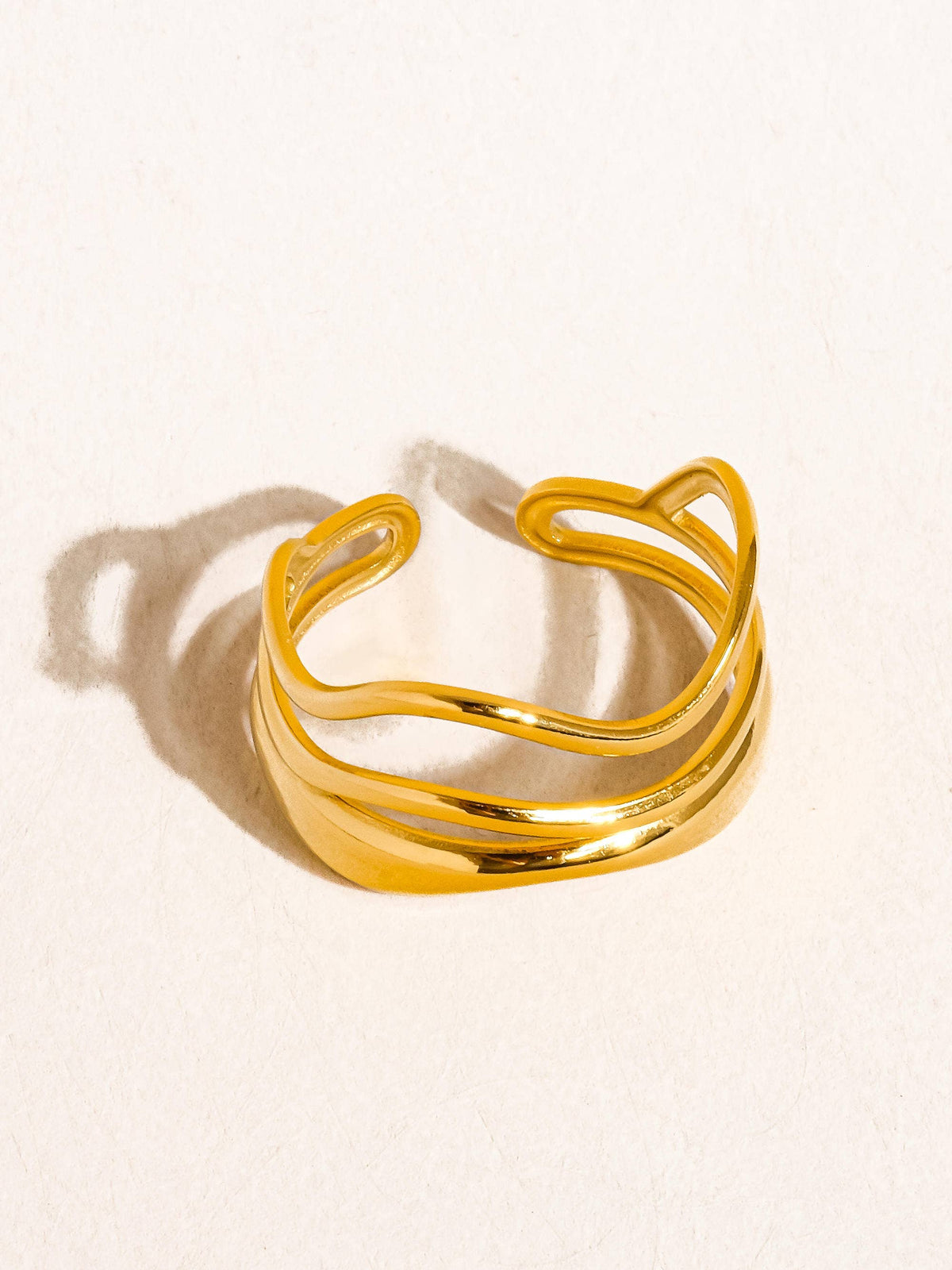EVA Flowing & Glowing Ring